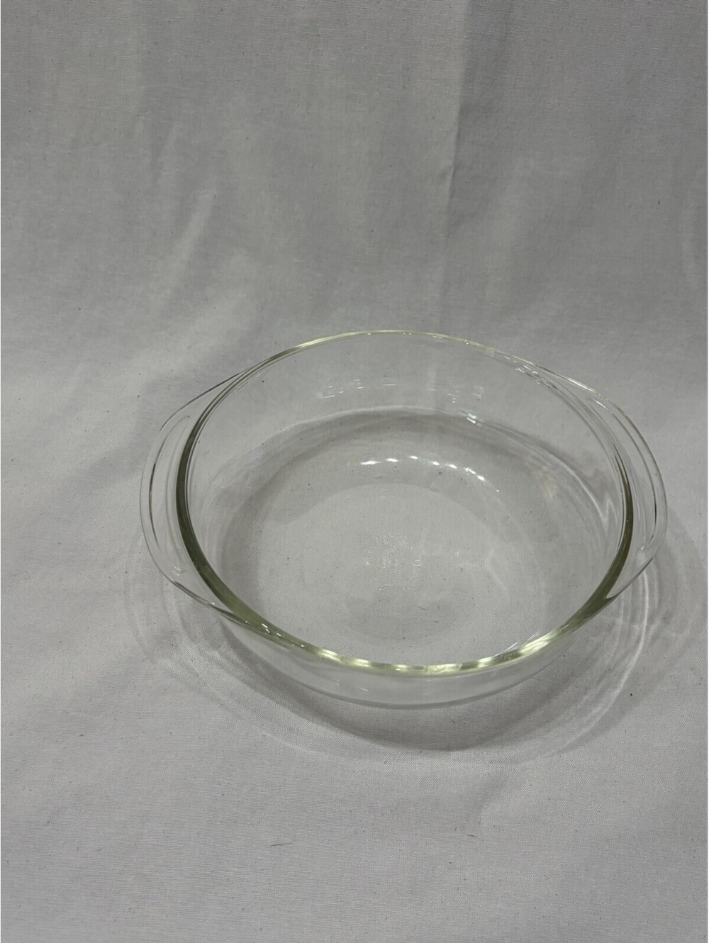 Pyrex #024 2 Qt. Round 8 1/2" Casserole Baking Bowl Dish